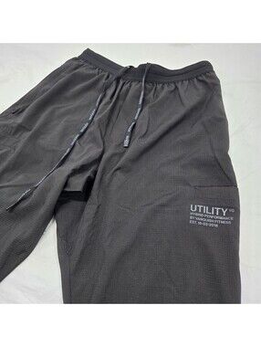 Mens MEDIUM Vanquish Utility Active Pants Black Hybrid Performance Cargo Pockets
